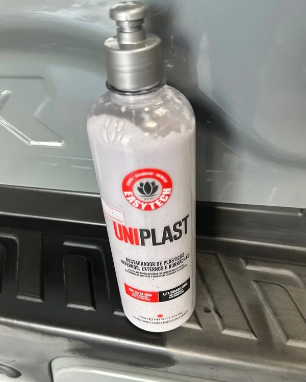 Frasco de revitalizador de plásticos Uniplast